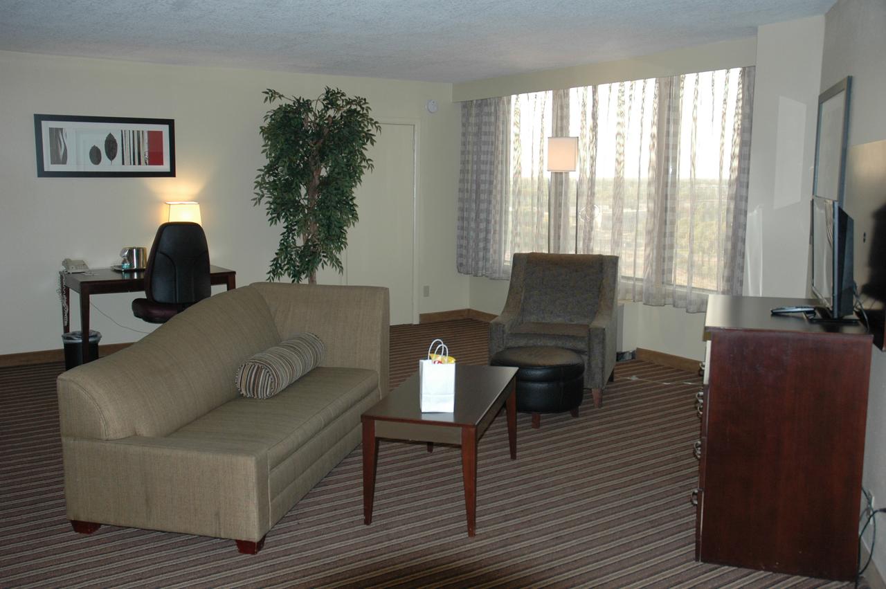 Wyndham Garden Norfolk Downtown - thumb 3