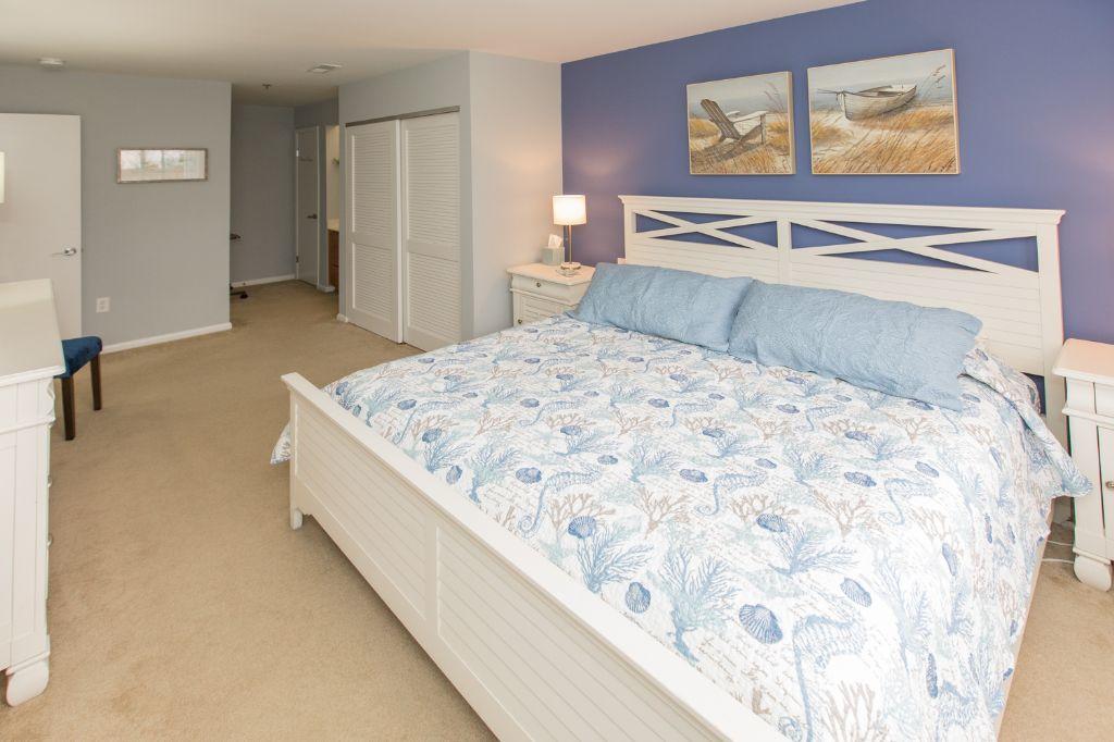 28th St Condo 304 - thumb 8