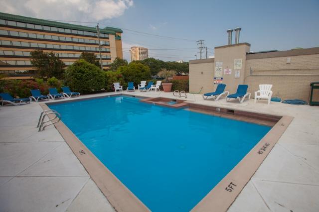 28th St Condo 304 - thumb 10