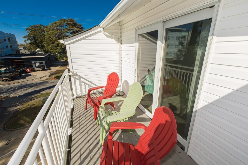 1734 Baltic Avenue Condo - thumb 9