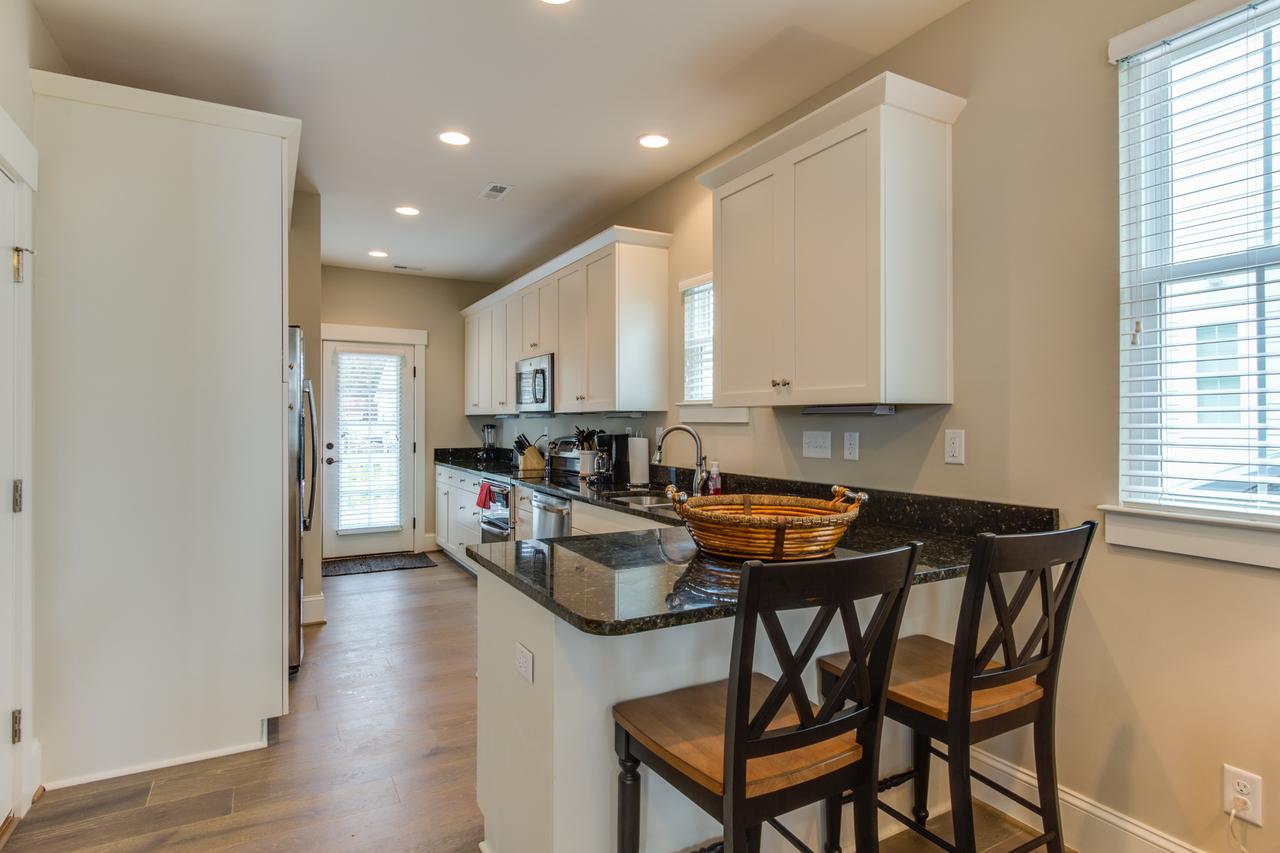 406B The North End House - thumb 11