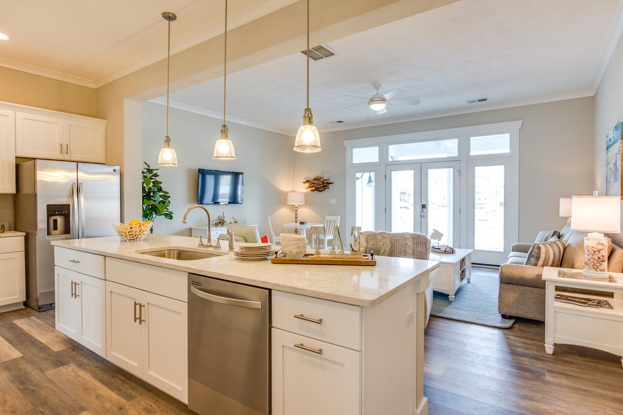 507 The Virginia Beach Shore House - thumb 2