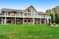 Book Mineral Point Hotels, Accommodation Ohio Accommodation Ohio