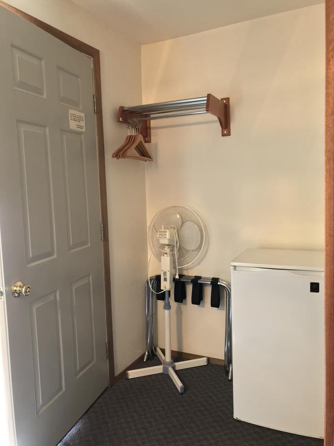 Far West Motel - thumb 17