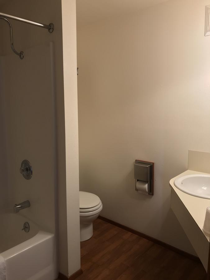 Far West Motel - thumb 13