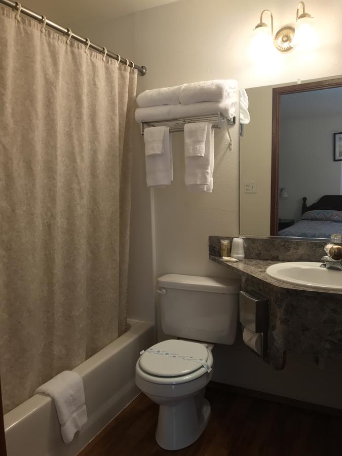 Far West Motel - thumb 2