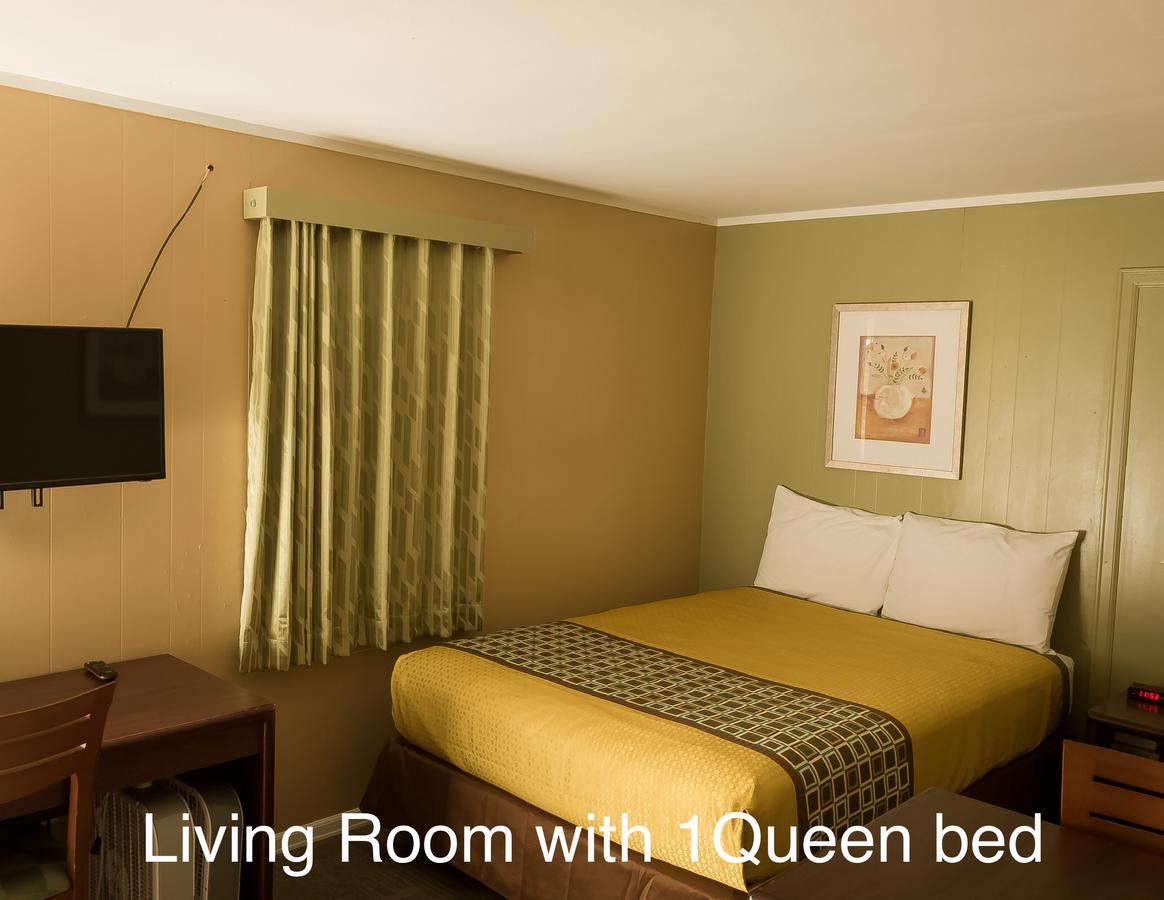 Town Motel - thumb 18