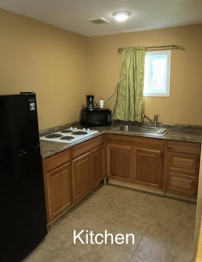 Town Motel - thumb 23