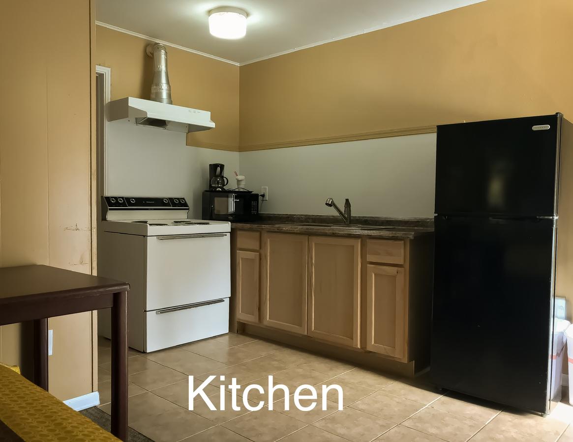 Town Motel - thumb 17