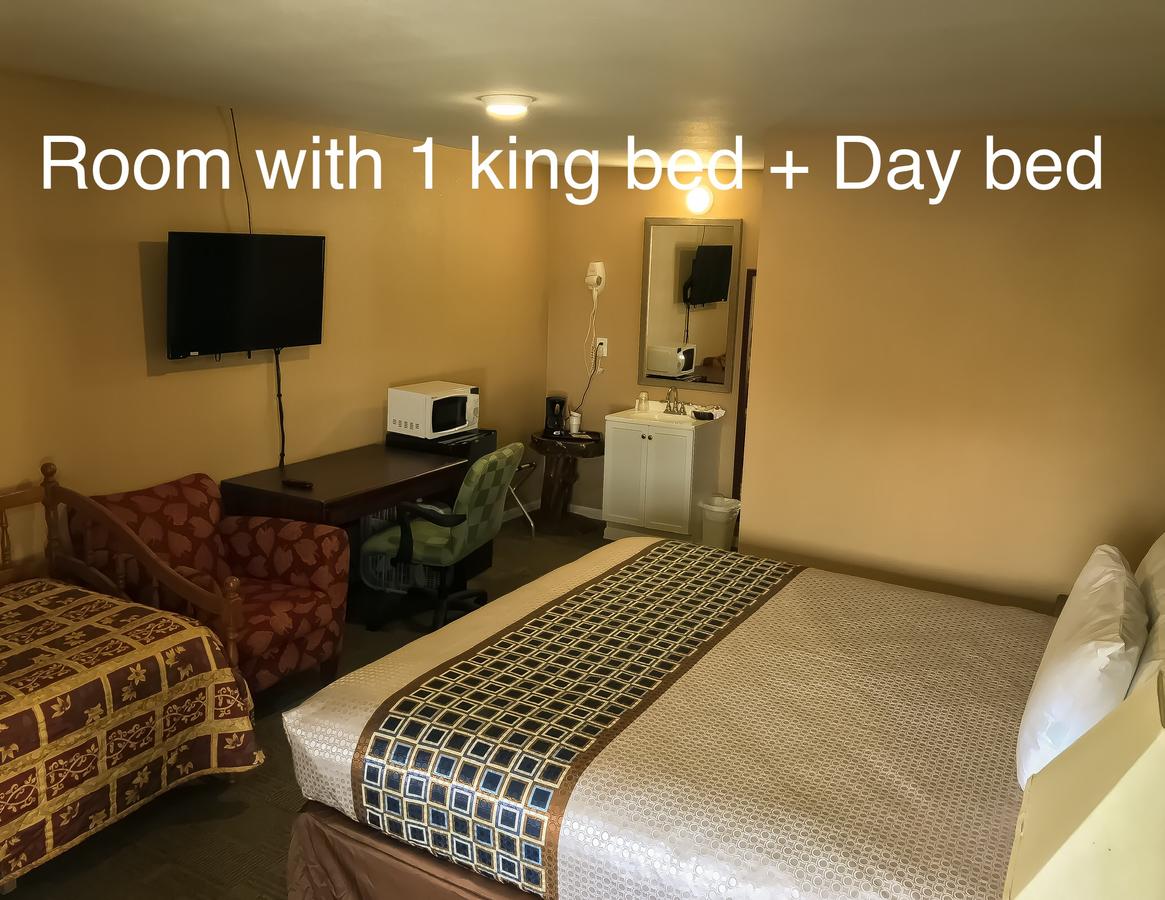 Town Motel - thumb 7