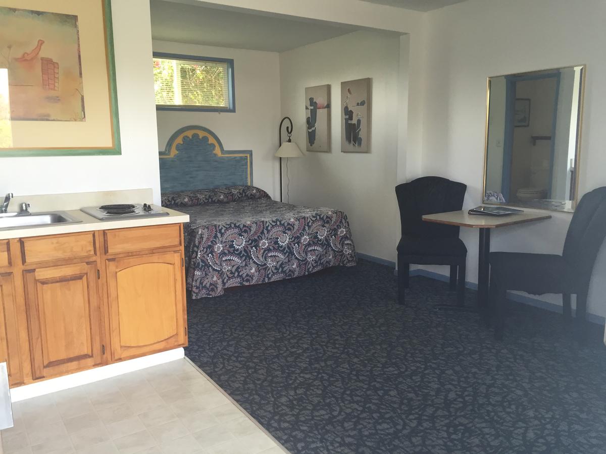 Ocean Avenue Inn - thumb 22
