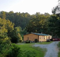 The Sandstone - A 3BR 2BA Deluxe Log Cabin - Accommodation Ohio