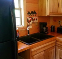 The Frontier - An Amish Built Deluxe Cabin - Accommodation Ohio