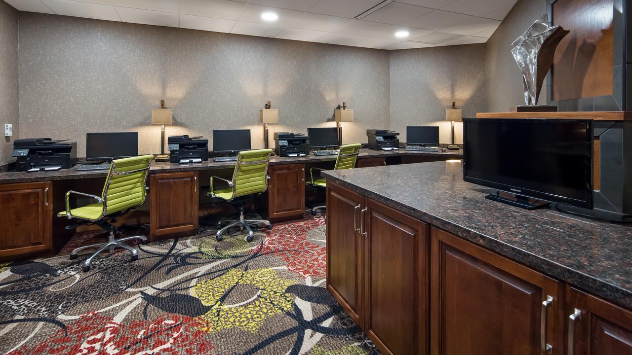 Best Western Premier Waterfront Hotel & Convention Center - thumb 21