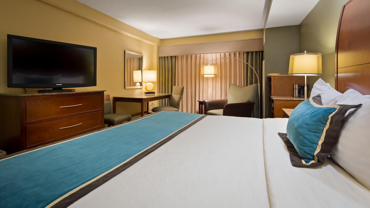 Best Western Premier Waterfront Hotel & Convention Center - thumb 11