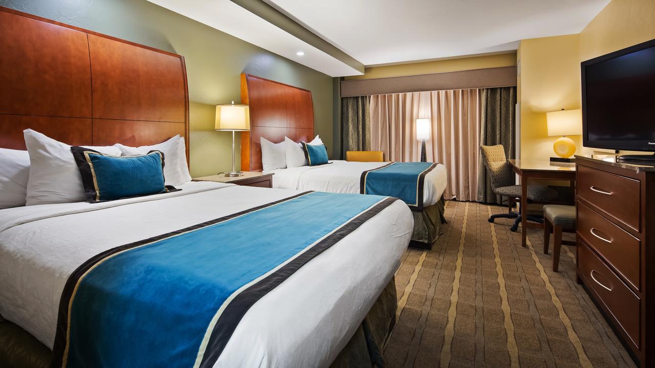 Best Western Premier Waterfront Hotel & Convention Center - thumb 9