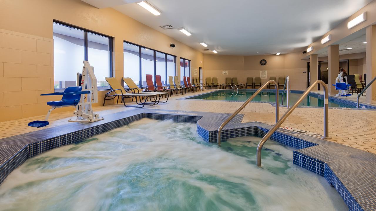 Best Western Premier Waterfront Hotel & Convention Center - thumb 5