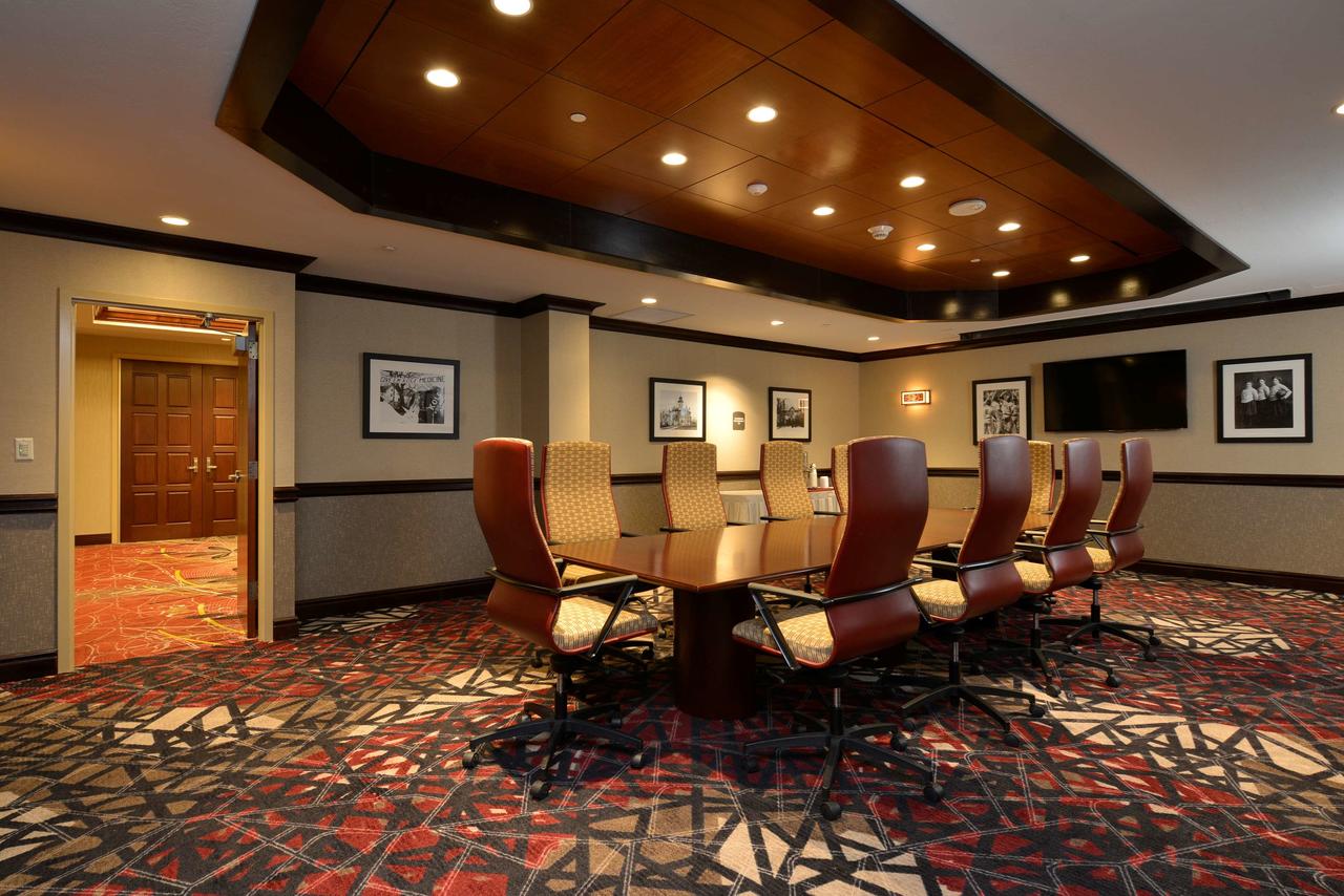 Best Western Premier Waterfront Hotel & Convention Center - thumb 39