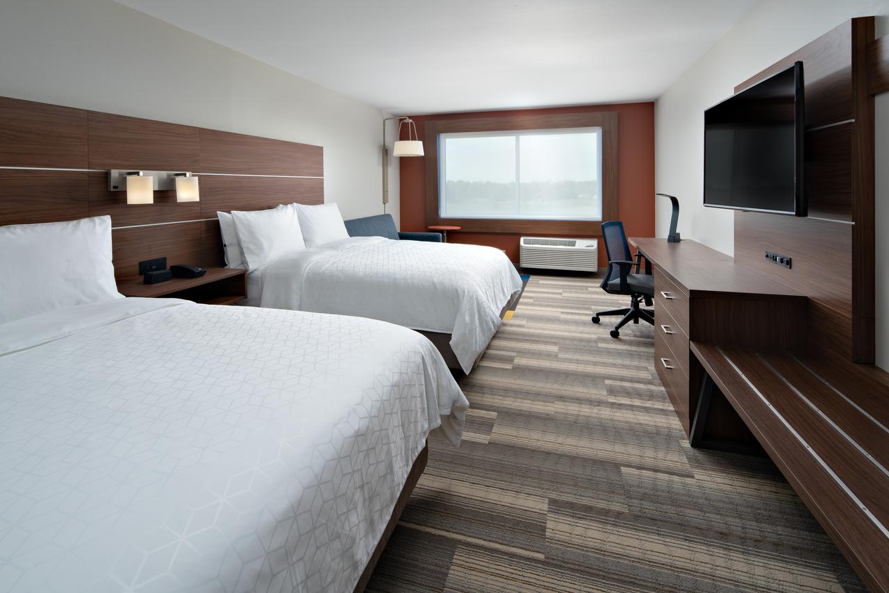 Holiday Inn Express & Suites - Elkhorn - Lake Geneva Area - thumb 3
