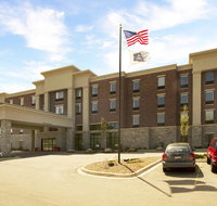 Hampton Inn  Suites Grafton - Accommodation Ohio