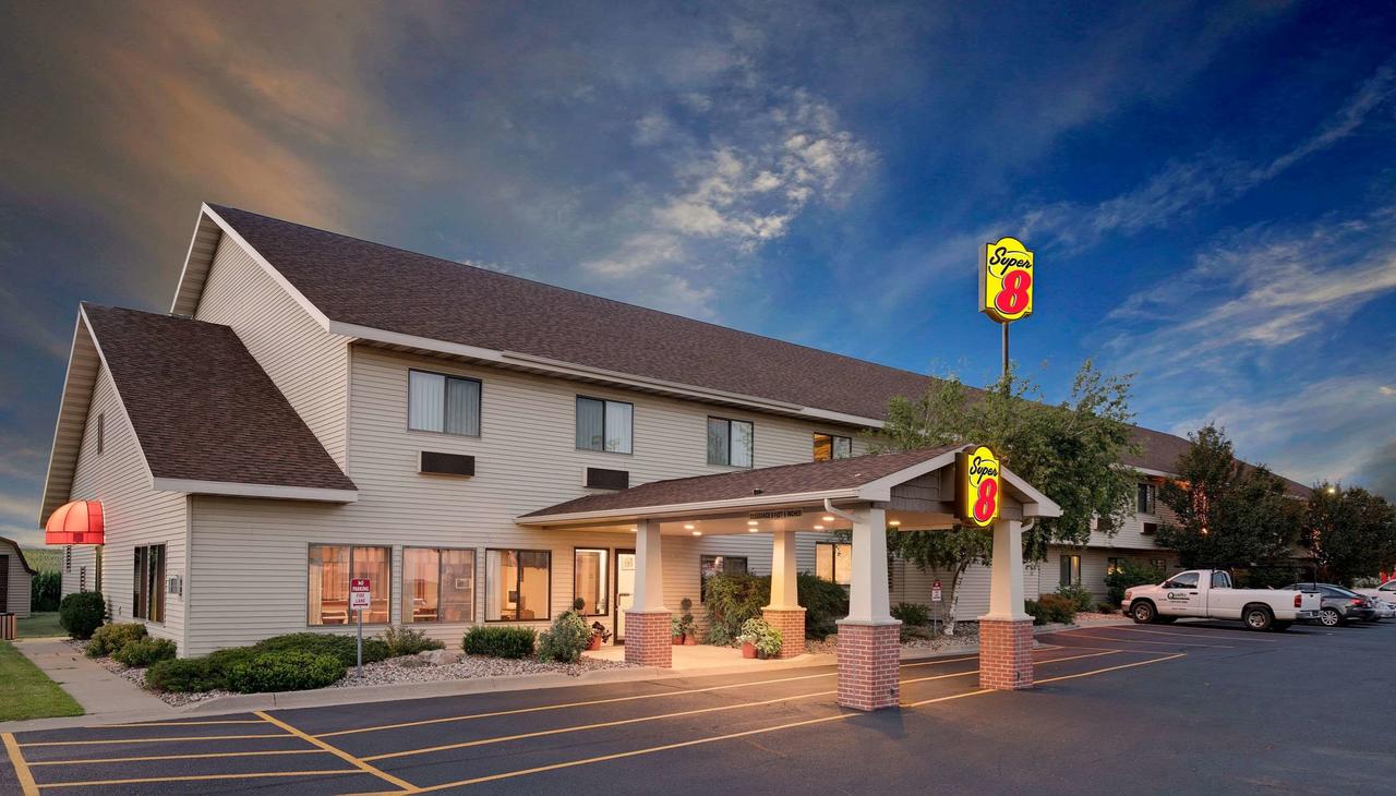 Super 8 By Wyndham Mauston - thumb 0