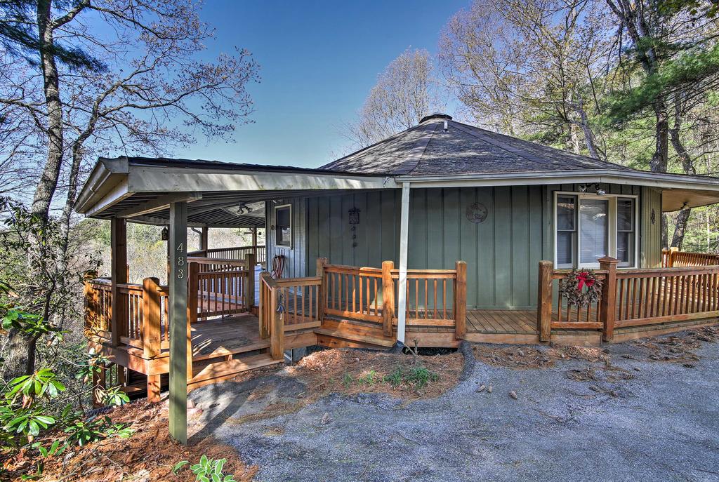 'Cabin On The Rock' Sky Valley Resort Home By Golf - thumb 0