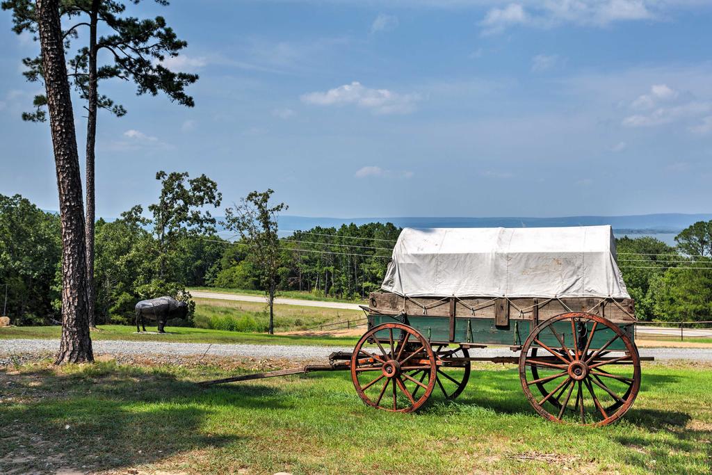'Sardis Serenity' 1BR Clayton Cabin With Lake View! - thumb 1