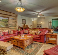 'The Retreat' Lewisburg Apartment on 130 Acres - Accommodation Ohio