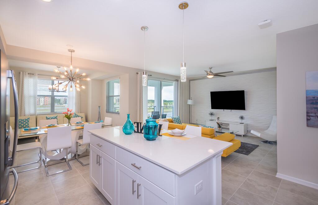 (AA307) Storey Lake Condo 2/2, Free Waterpark - thumb 0