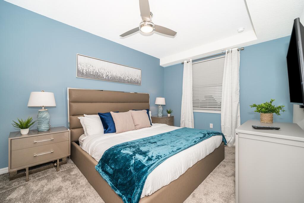 (FM207) Storey Lake Condo 2/2, Free Waterpark - thumb 2