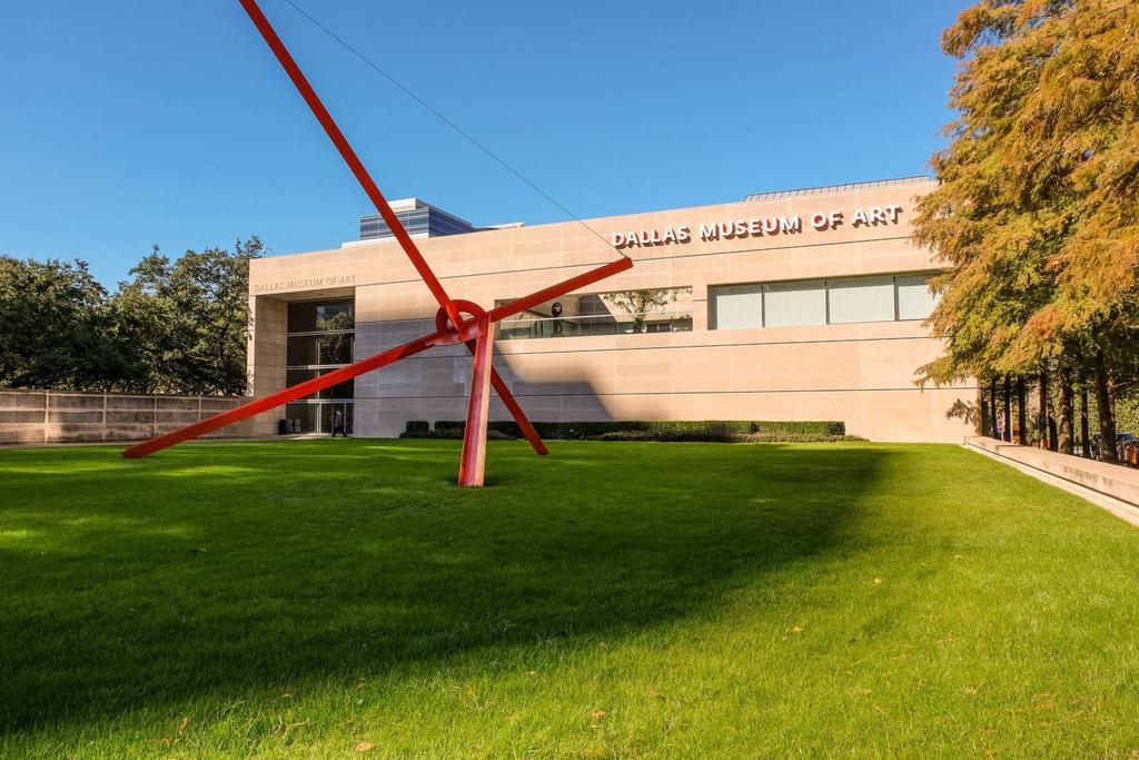 1 BR Apt Near AA Center With Parking By Frontdesk - thumb 2