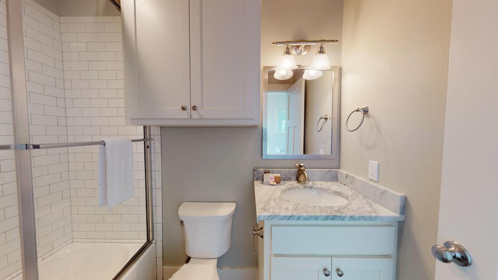 112 Eleventh St Home - thumb 2