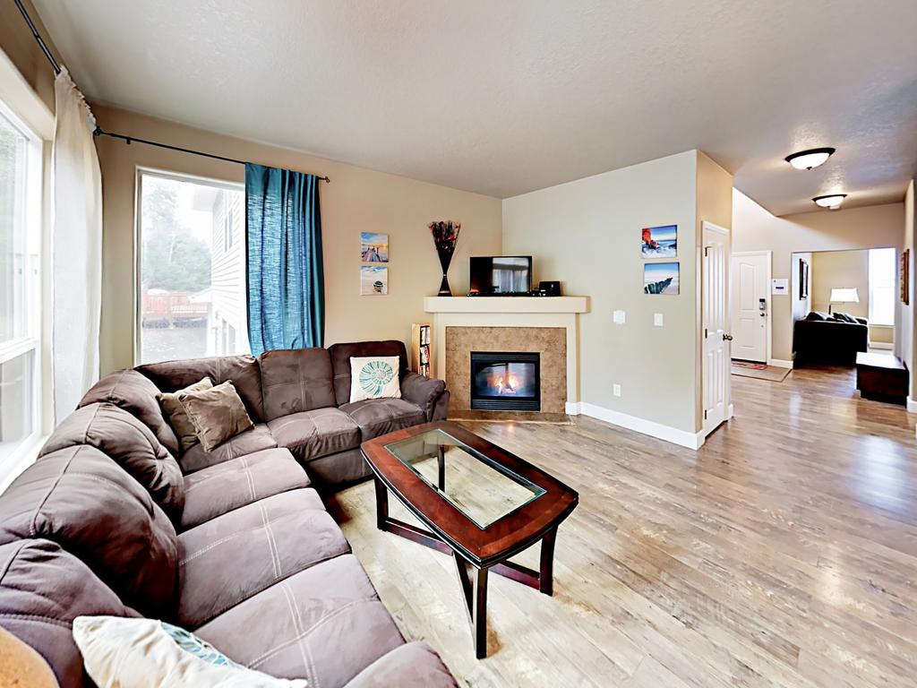 1595 Sundown Home Home - thumb 0