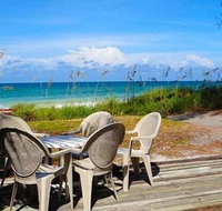 2812 S-Fins To The Left Villa - Accommodation Ohio