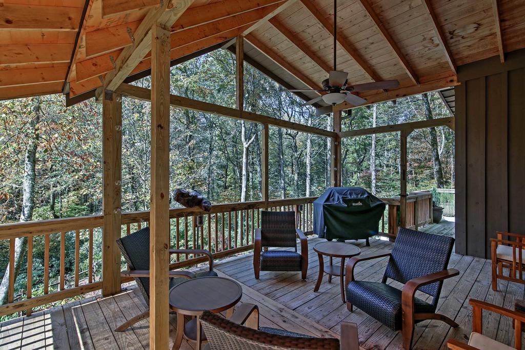 2BR Highlands Luxury Cabin With Stone Firepit In Town - thumb 1