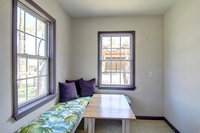 3 bedroom 2 bath nestled in the oak trees right on Copano Bay Private Pier Accommodation Ohio