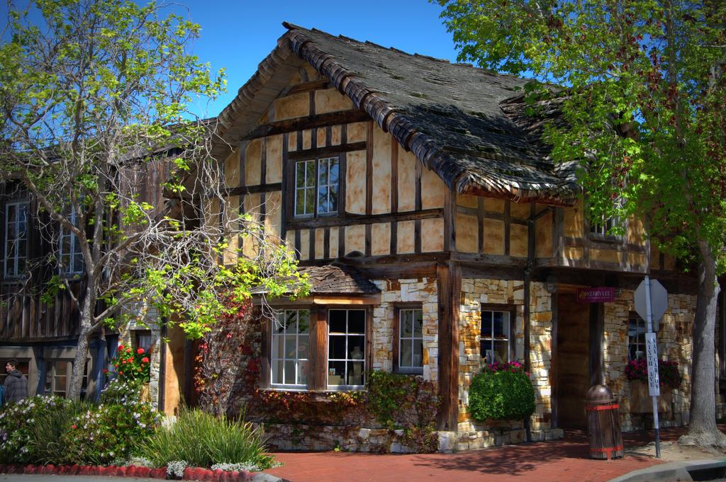 3693 Lilli's House - thumb 1