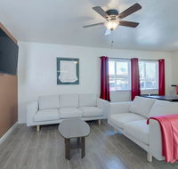 37A- Casa Grande Modern Condo 1bd w Heated Pool - Accommodation Ohio