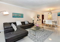 3O Hollywood Beach Accommodation Ohio