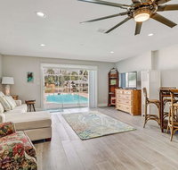 4836-4838 Esplanade St B-Pool - Accommodation Ohio