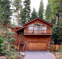 4951 Flick Street Home - Accommodation Ohio