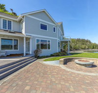 5 Bed 4 Bath Vacation home in Clinton - Accommodation Ohio