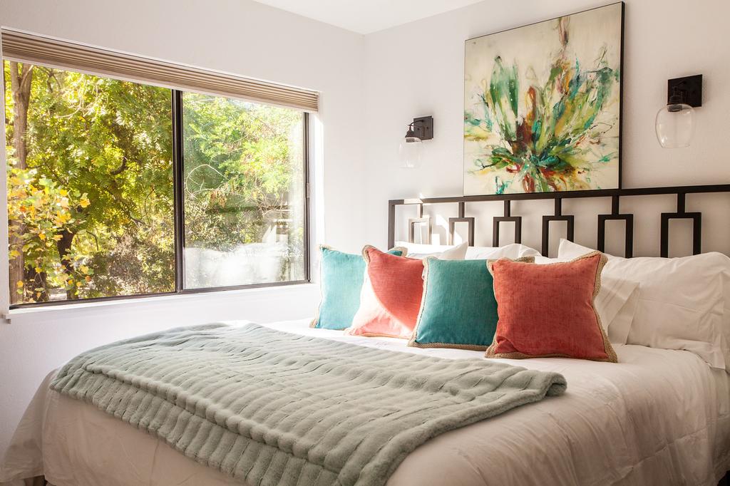 758 Broadway House - thumb 2