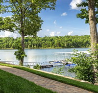 8 Bed Luxury Lakefront Villa Amazing View 2 Pools Free Resort Amenities Dock - Accommodation Ohio