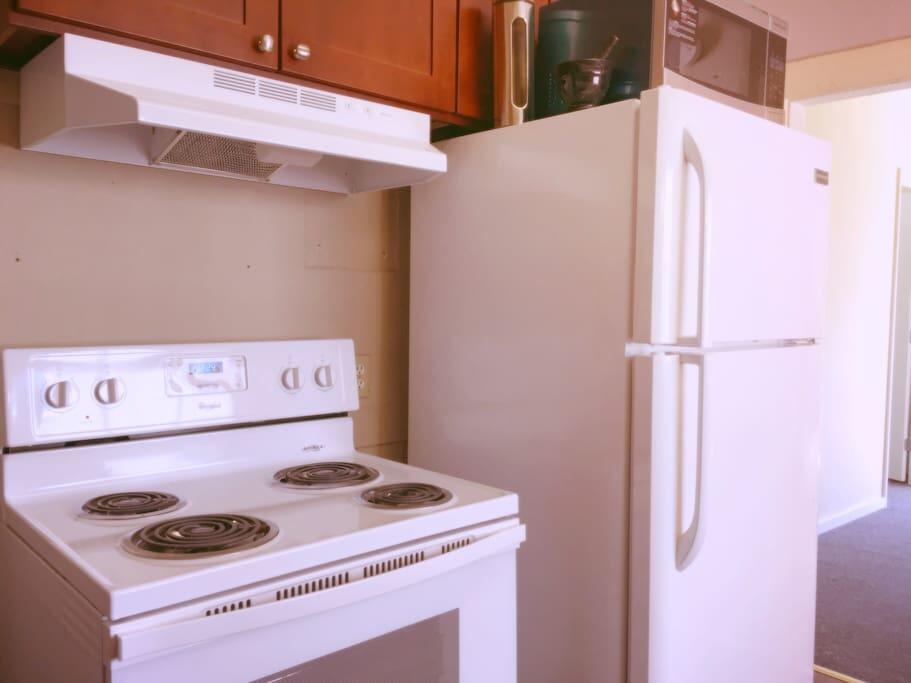 A-Center Of Capital Hill- 3 - thumb 1