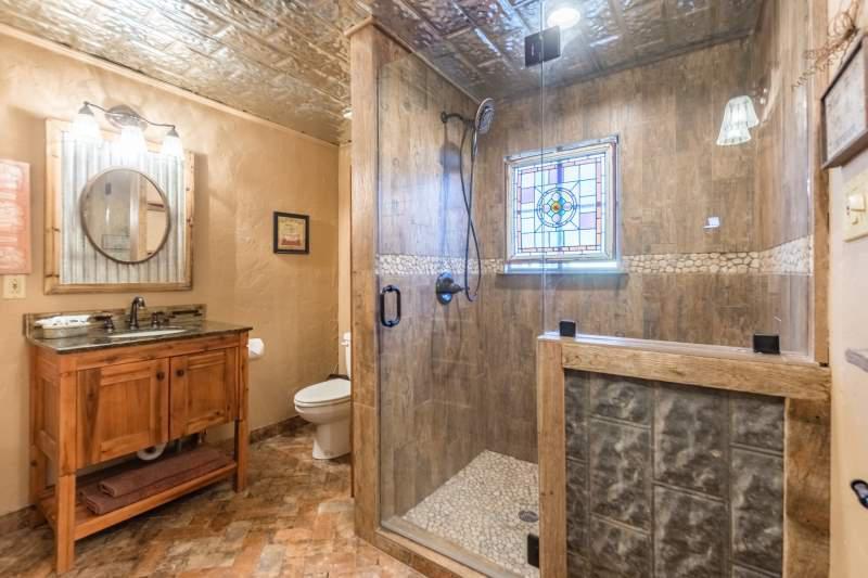 Agarita Haus &Amp; Outback Home - thumb 1