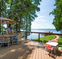 All Decked Out - Accommodation Ohio