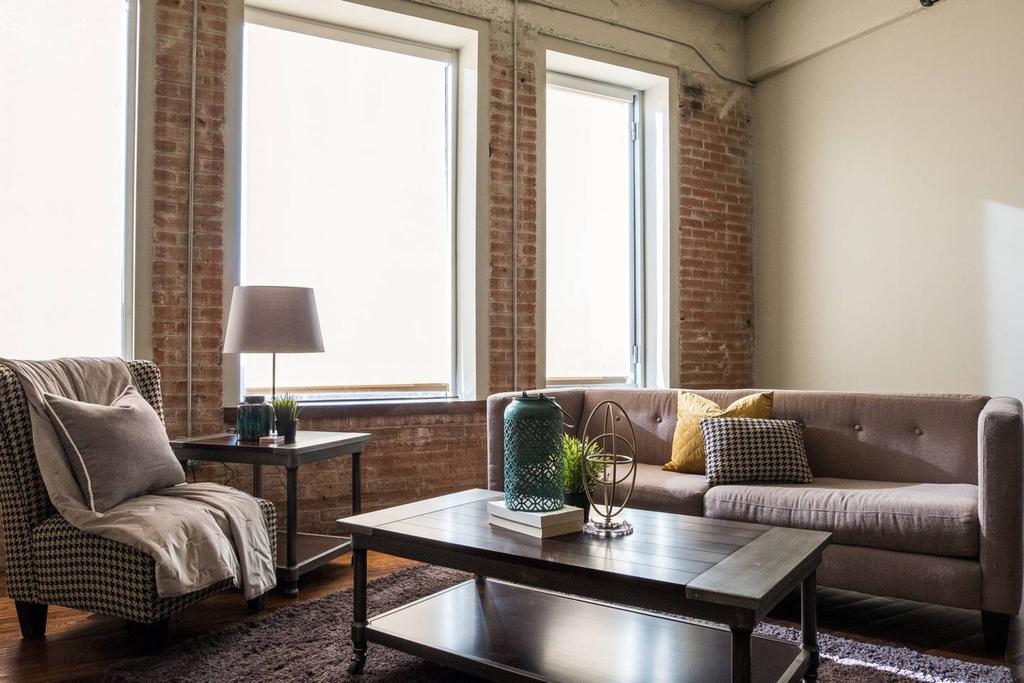 Apts In Downtown Walk To Convention Ctr By Frontdesk - thumb 0