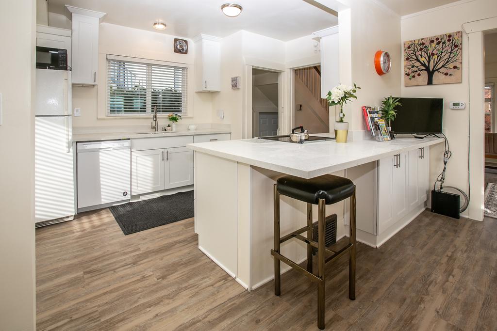 Arboretum View 2 BR House - thumb 0