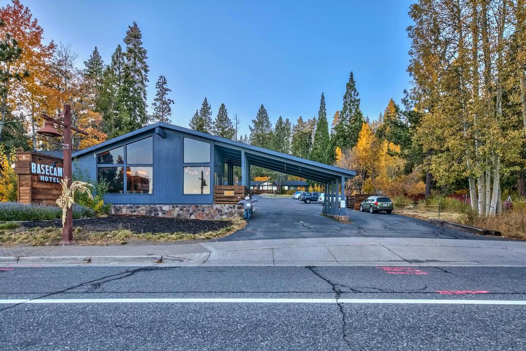 Basecamp Tahoe City - thumb 2